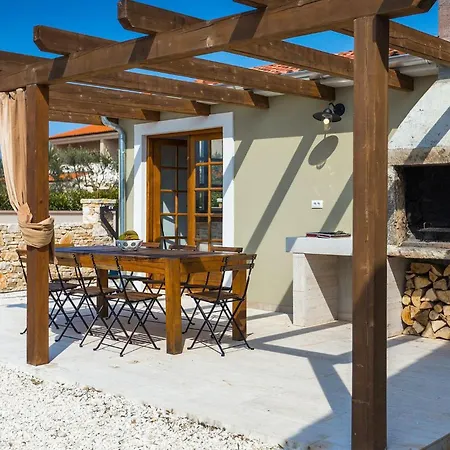Holiday home Malena Jursici