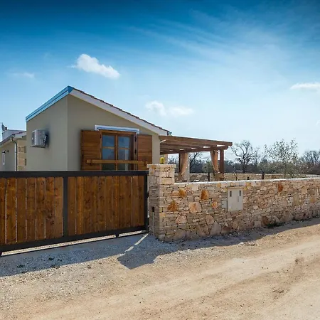 Malena Holiday home