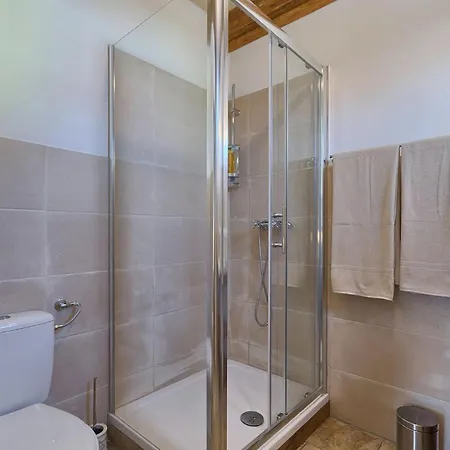 Malena Holiday home Jursici